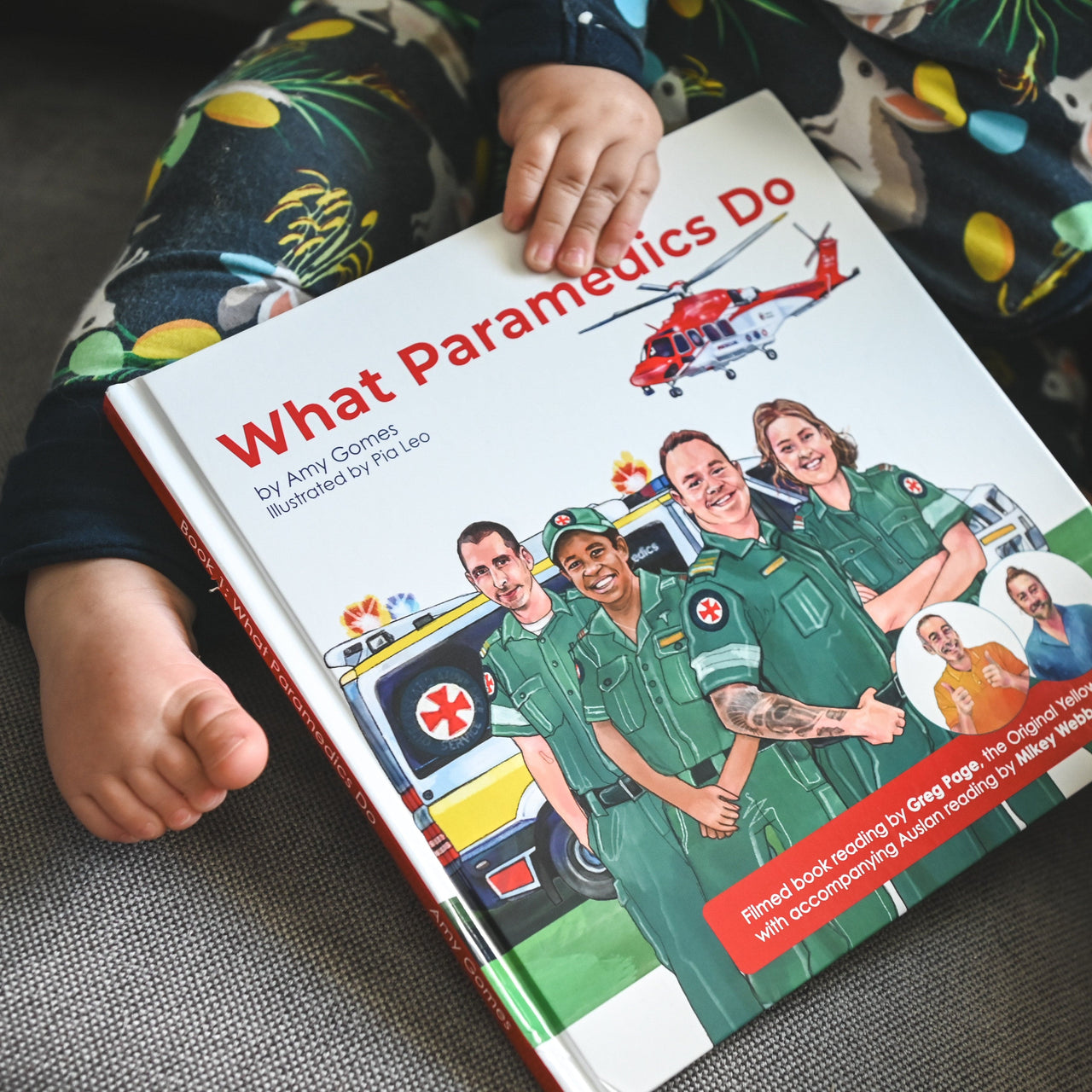 Paramedic Shop Tammie Bullard Textbooks What Paramedic's Do Children's Book - Amy Gomes